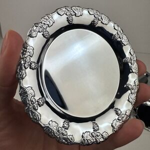 Vtg 8 Small About 4inch Metal Chrome Silver Coaster Dish‎ Grape Vines Edge READ